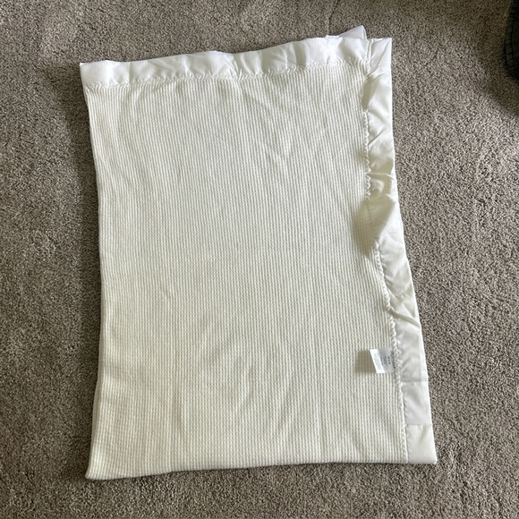 Vintage baby Morgan/bright future blanket 100%acrylic waffle weave NWOT white - Picture 3 of 4